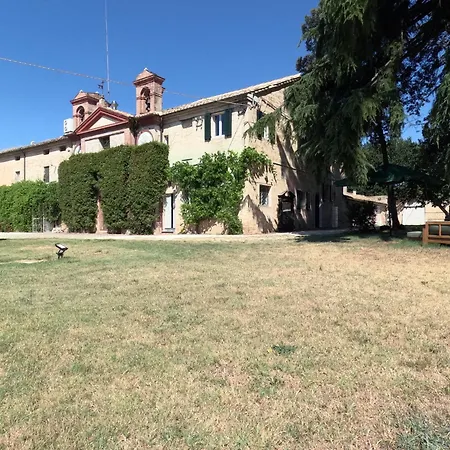 게스트하우스 Luzi, Casa Del Fattore, Piscina, Parcheggio E Giardino 3*