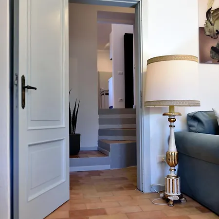 Luzi, Casa Del Fattore, Piscina, Parcheggio E Giardino Πανσιόν 3*