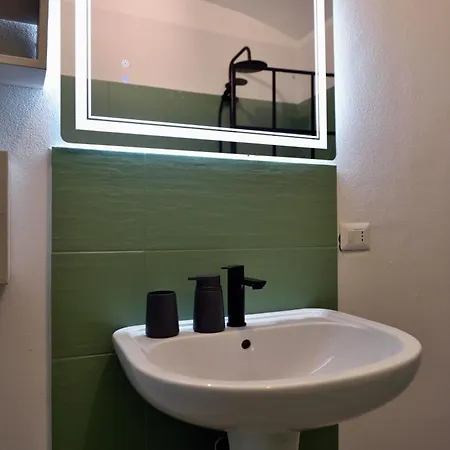 Luzi, Casa Del Fattore, Piscina, Parcheggio E Giardino